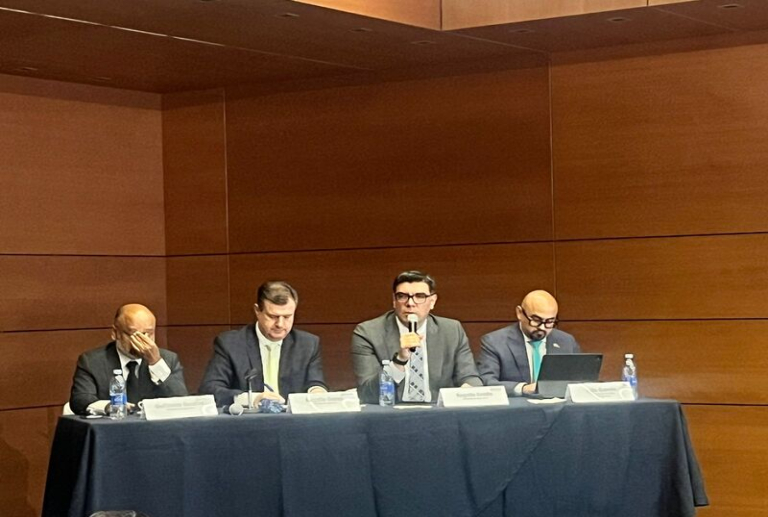 Revisión del T-MEC condicionarán inversión y mercado de vehículos pesados en México