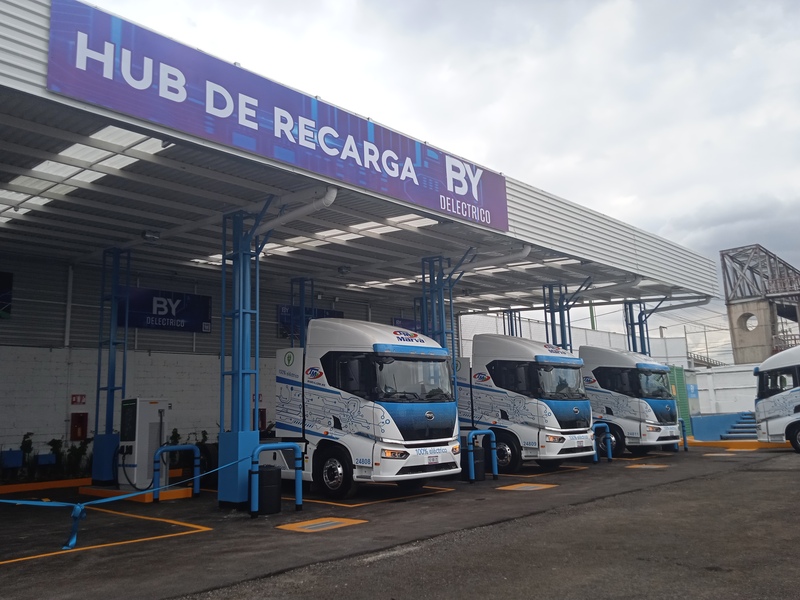 México inaugura primer Hub de recarga para camiones eléctricos