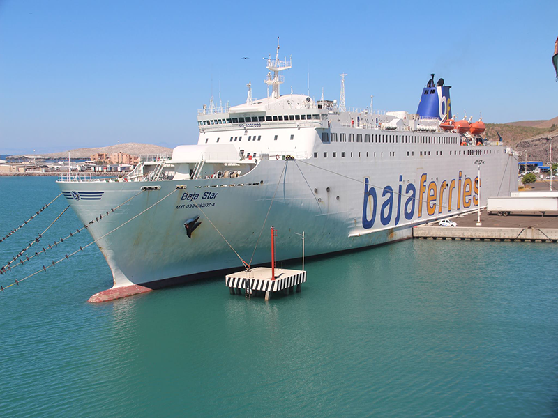 Bajaferrys detiene  operaciones en puerto Mazatlán