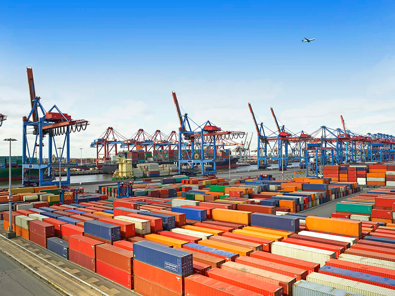 Más de 500 mil contenedores son retirados del tráfico marítimo