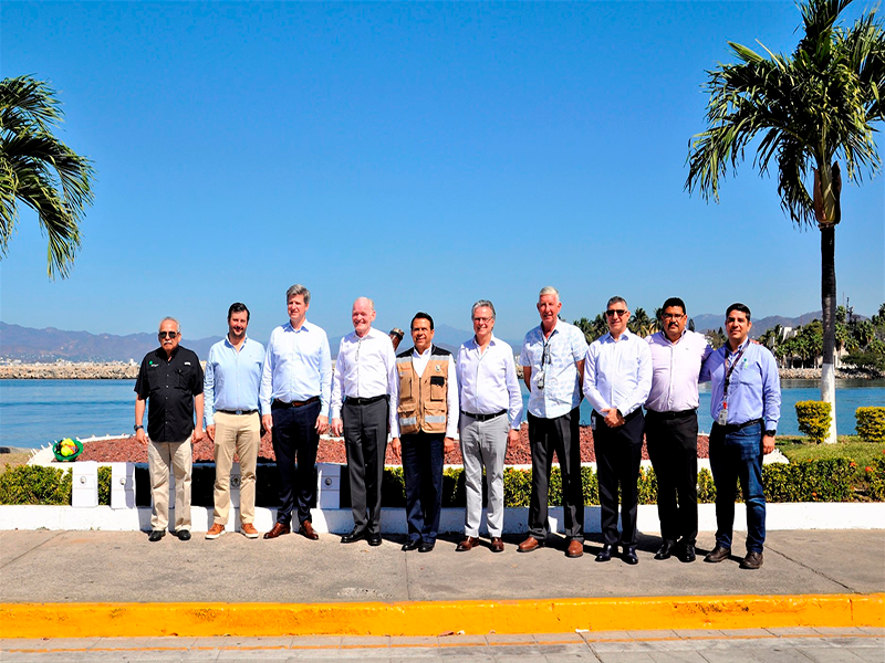 CEO de Grupo Carrix visita SSA México Manzanillo y LC