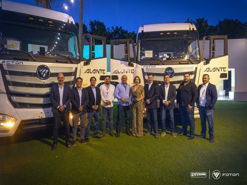 FOTON entrega 10 nuevas unidades a Transportadora y Logística ALANTE