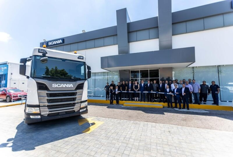 Scania amplía operaciones en Culiacán y entrega su unidad 400 a TMS