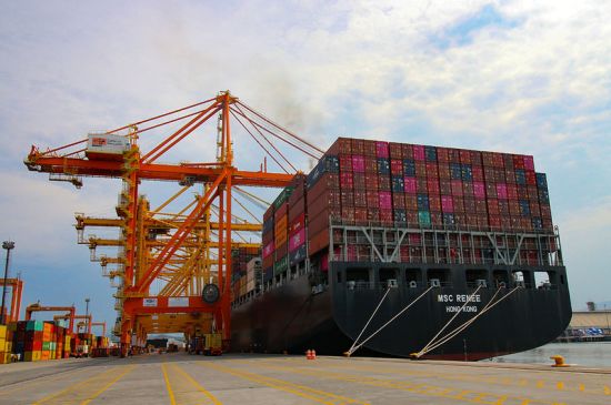 Movimiento de contenedores crece 2.8% en nueve meses