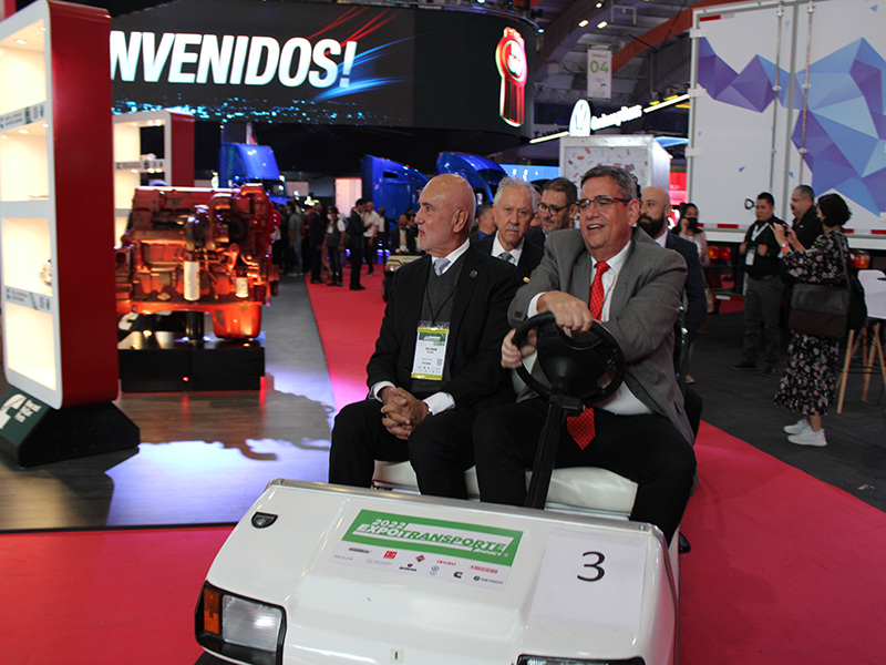 Industria del autotransporte muestra el músculo en Expo Transporte ANPACT 2022