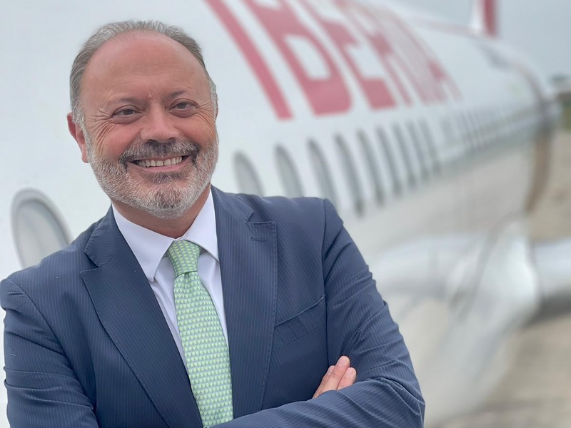 IT-ANÁLISIS:  United ampliará su oferta a Cozumel y San José del Cabo
