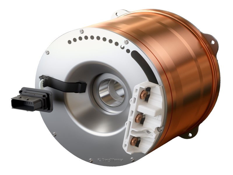 El motor eléctrico HVH250 de BorgWarner fue seleccionado para accionar el eje electrónico de un cliente europeo para camiones comerciales ligeros. 